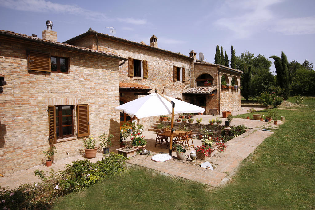 Tenuta La Santissima Сан-Рокко-а-Пилли Экстерьер фото
